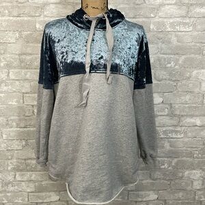 Gimmicks Velvet Hooded Sweatshirt